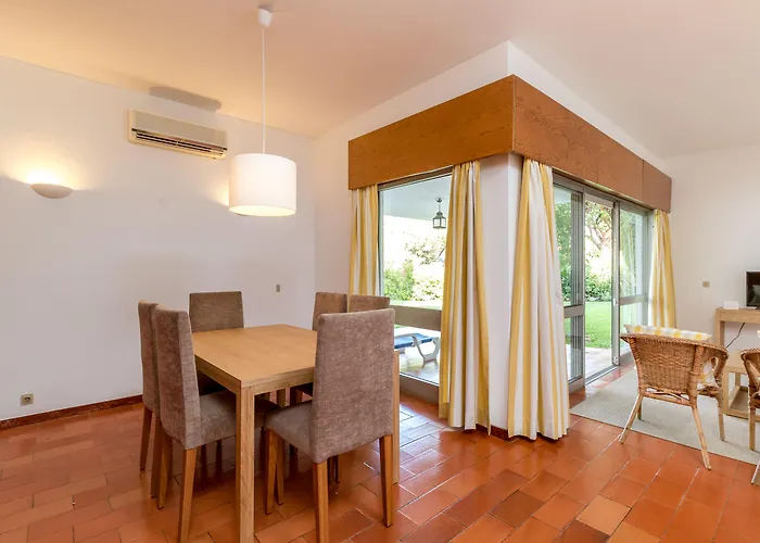 Apartamentos Turisticos Pinhal Da Marina